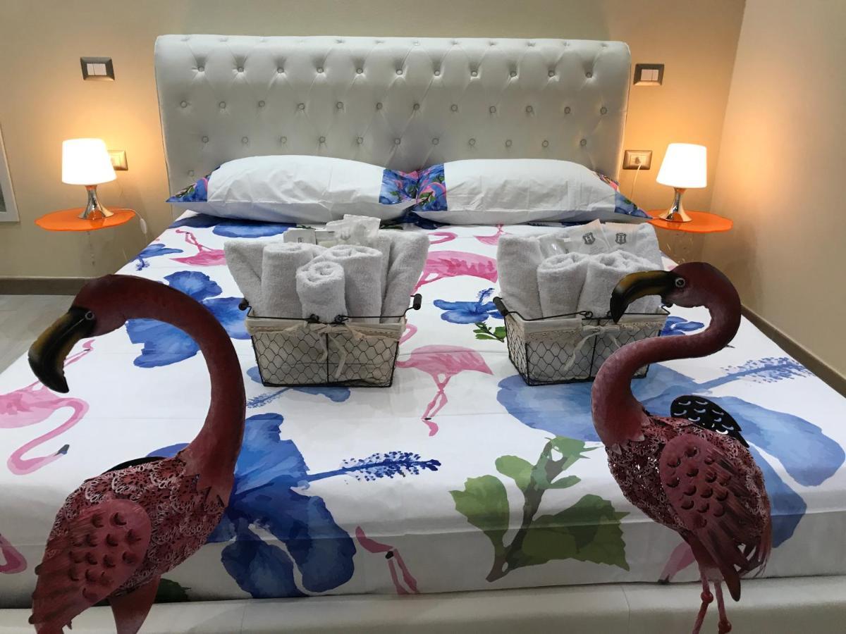 Flamingo Luxury Apartment Ajpsardinia カリアリ エクステリア 写真