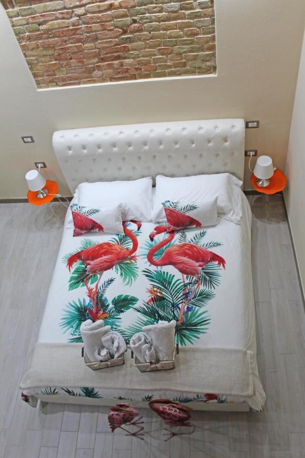 Flamingo Luxury Apartment Ajpsardinia カリアリ エクステリア 写真