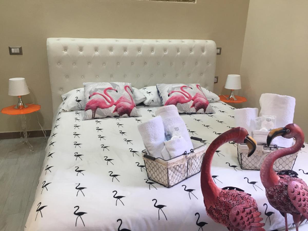 Flamingo Luxury Apartment Ajpsardinia カリアリ エクステリア 写真